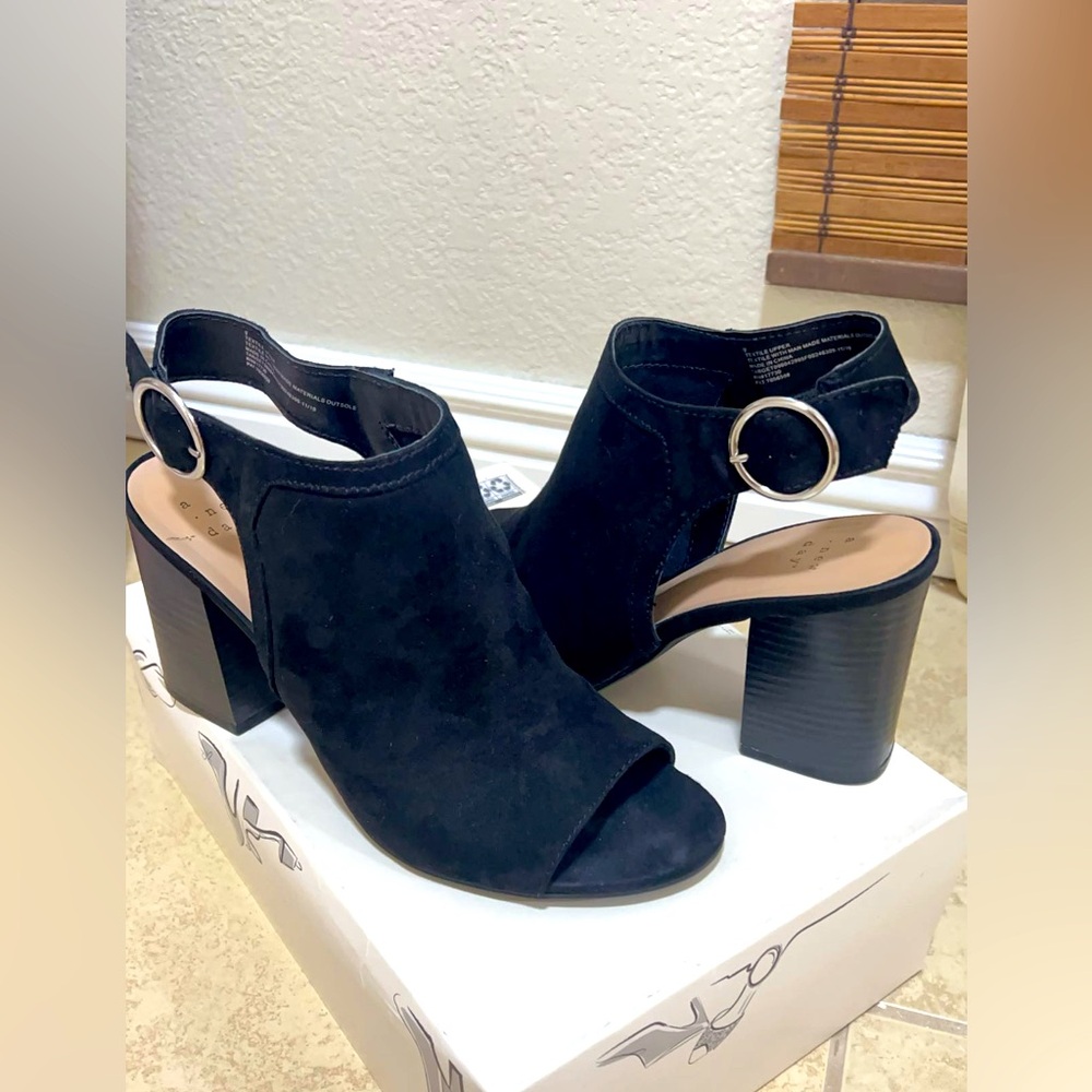A New Day open toe heel size 9